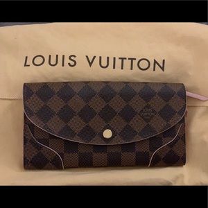 Louis Vuitton Caissa Wallet